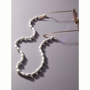 Anthropologie ivory Bella glasses chain​